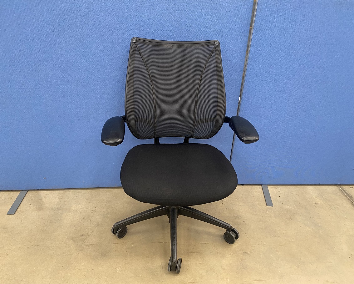 Humanscale Liberty Task Chair - Used - Image 2