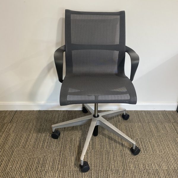 Herman Miller Setu Office Chairs in Grey Mesh - Image 2