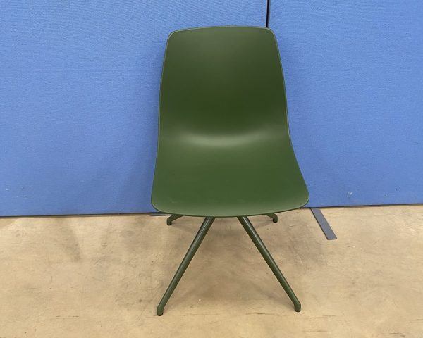 Boss Ola/4 Swivel Chair in Green - Image 4