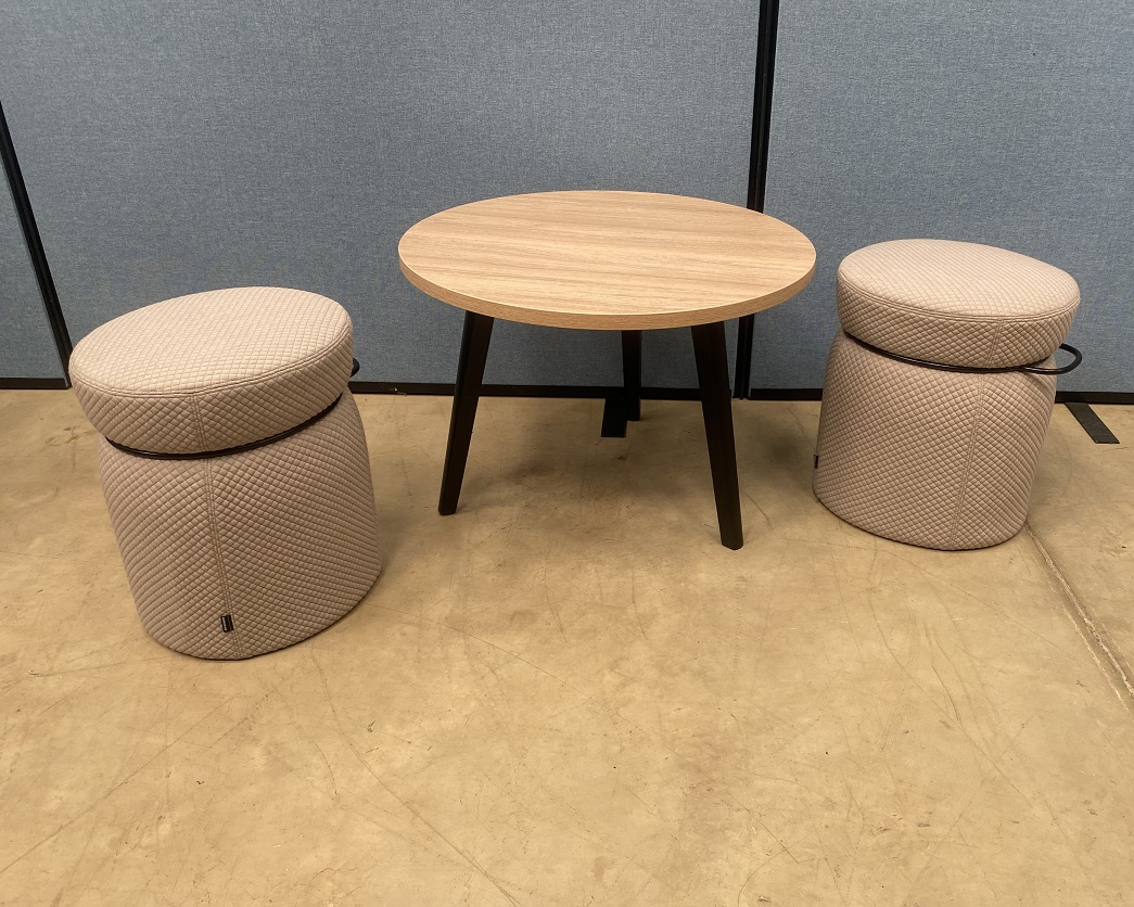 2 x Johanson Stools with Easy Carry Handle - Used - Image 5