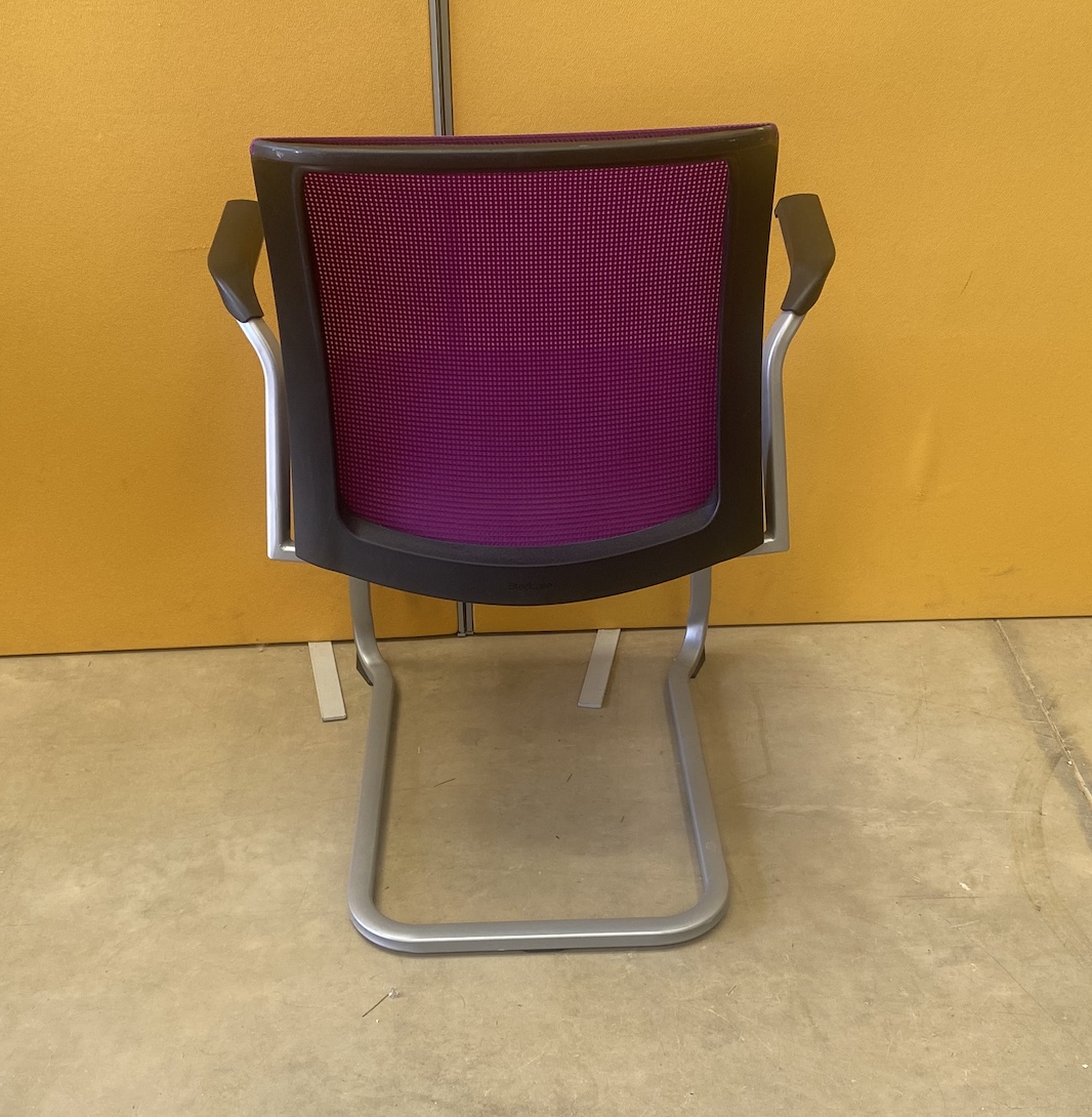 Steelcase Mesh Back Meeting Chair - Image 3